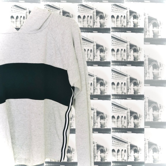 A FINE LINE | S | Crop Raw Hem Hoodie Pullover Bell Striped Colorblock Trim Top - Picture 16 of 16